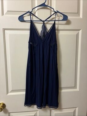 Elegant Navy Lace-Accent Chemise with Strappy Back